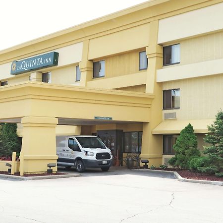 La Quinta Inn By Wyndham Milwaukee Airport / Oak Creek Exterior foto
